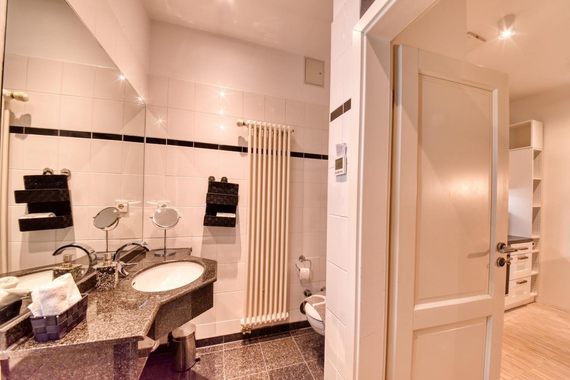 Apartment Duenengold In Der Haiderose Ostseebad Binz